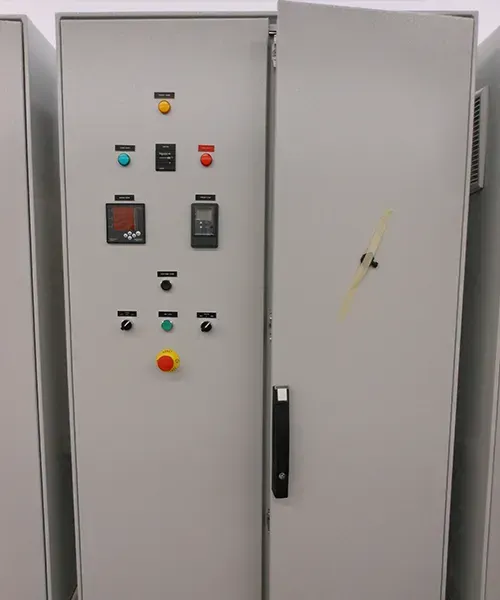 Boîtier de distribution électrique pour installations industrielles à Tarbes