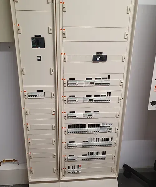 Coffret électrique à Tarbes